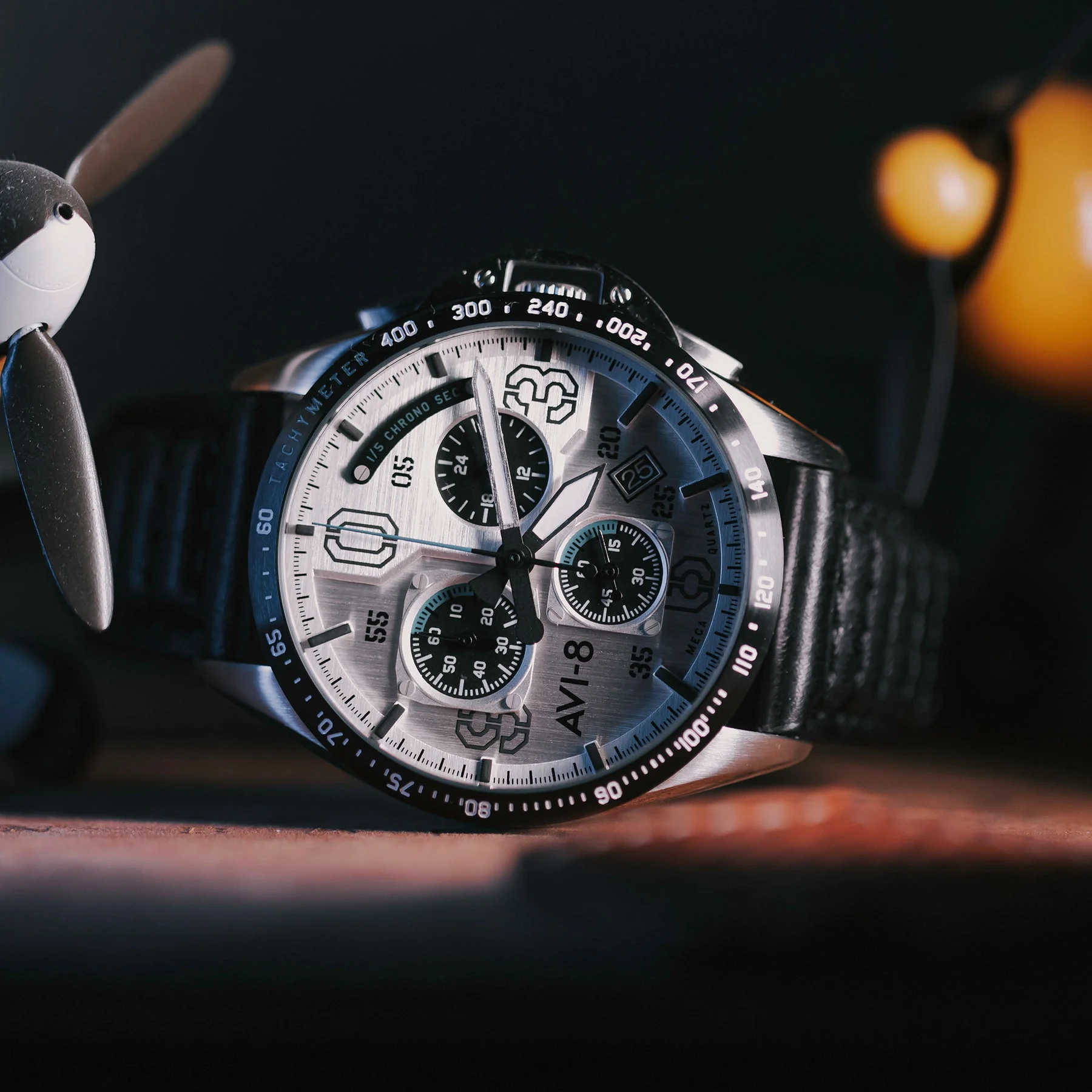 P-51 Mustang Blakeslee Chronograph White Dial / Leather | White Dial - Image 22