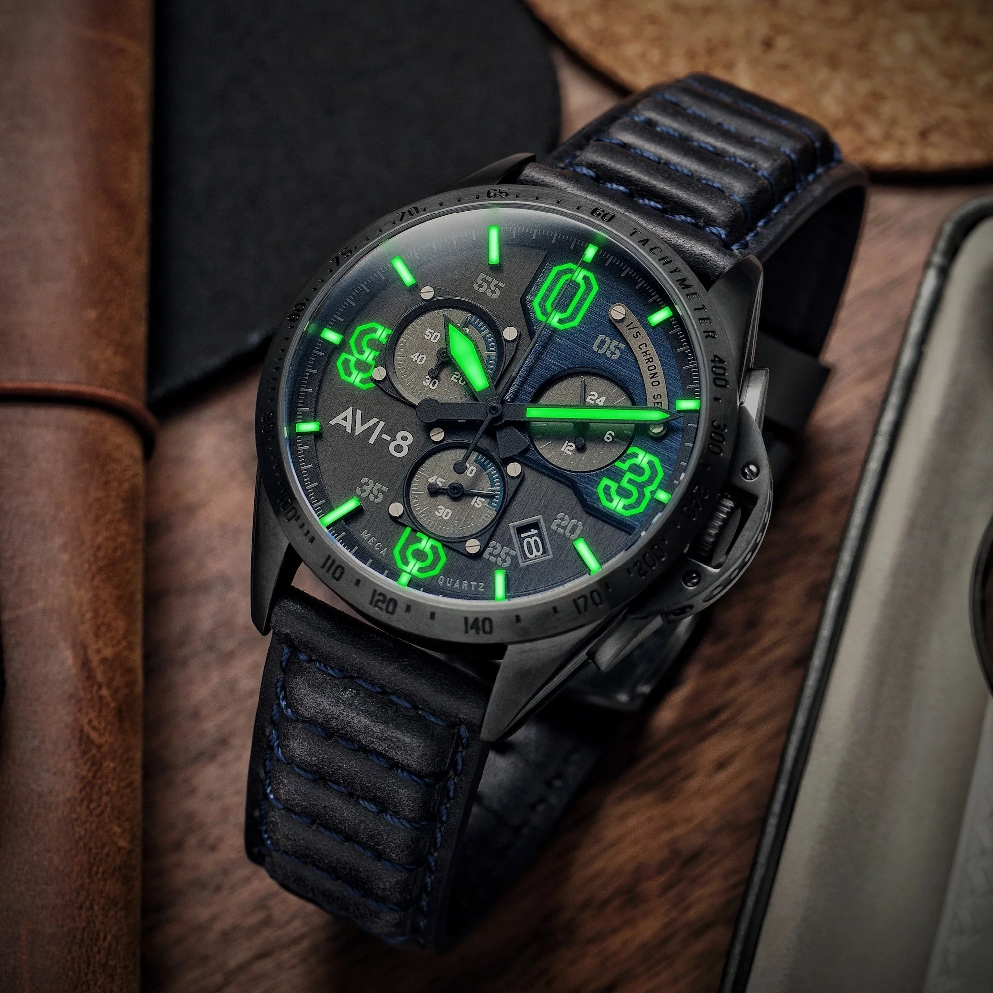 P51 Mustang Blakeslee Chronograph Gray / Leather Gray Dial - Image 3