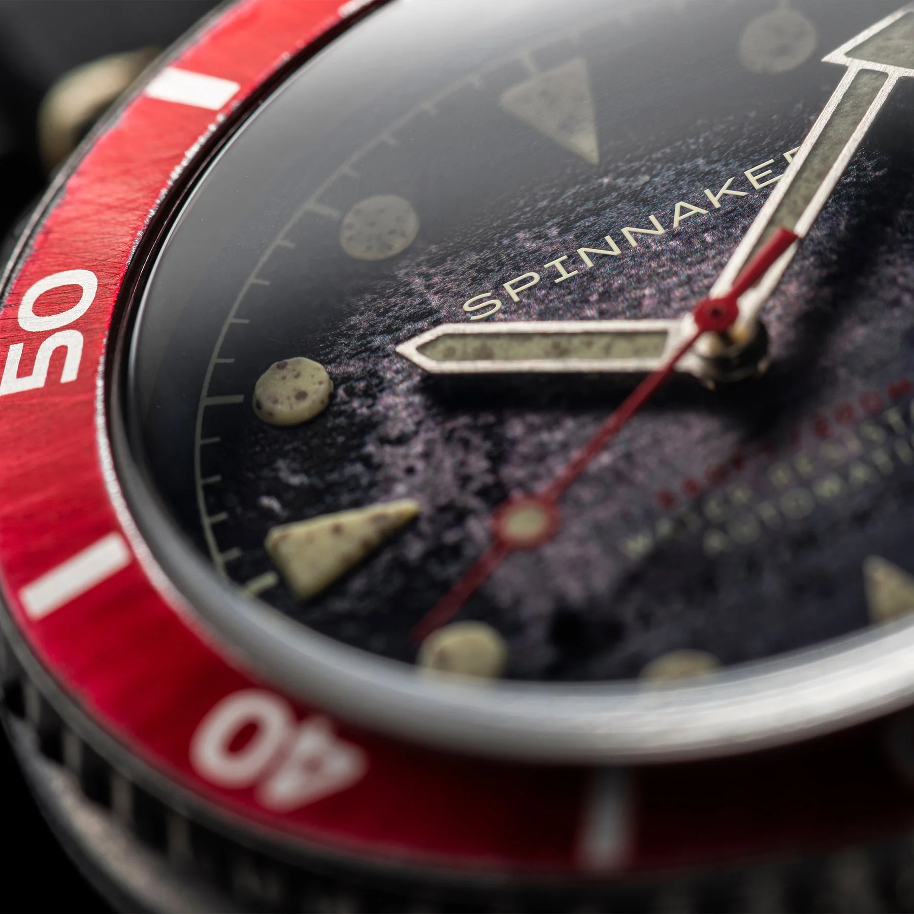 Wreck Red Ring & Gray / Leather | Black Dial - Image 21